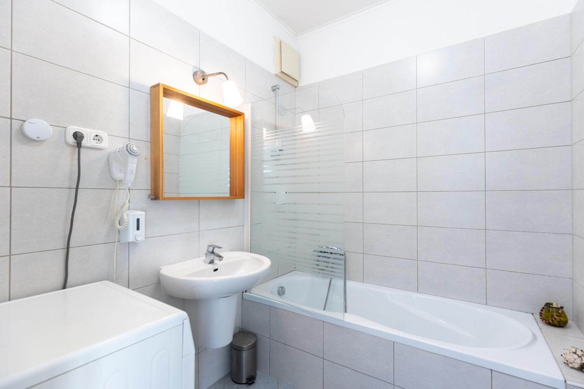 Kazinczy 52 B Apartment Budapest Luaran gambar